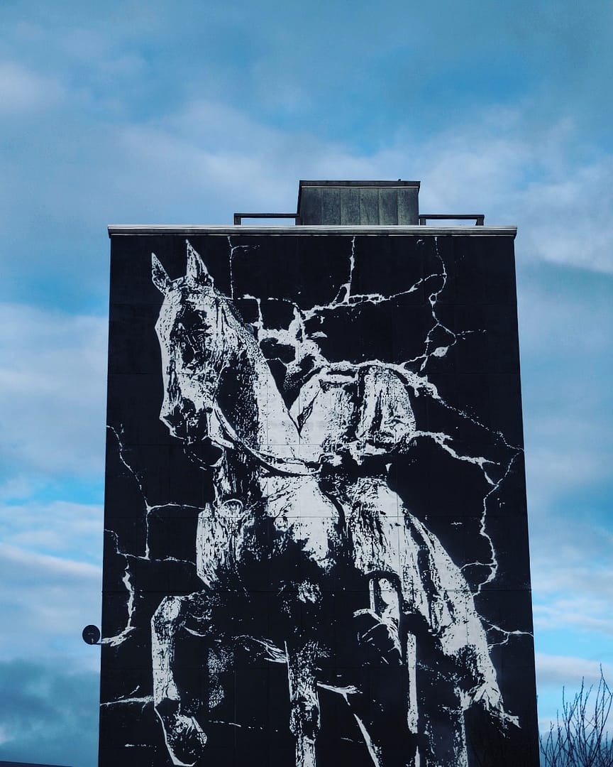 The Crystal Ship, Oostende